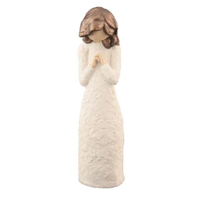Jentefigur med bøyd hode, foldede hender, brunt hår, 21 cm, håndlagd av Lillesanddesign.no