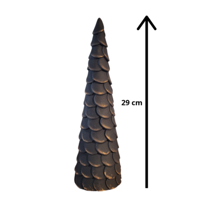 Tre, medium, sort, 29 cm er et dekorativt tre, håndlagd og håndmalt av Lise i Lillesand Design. Serien består av 3 størrelser og lages i 4 farger.
